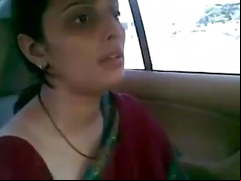 Gujju Indian mom fuck in car