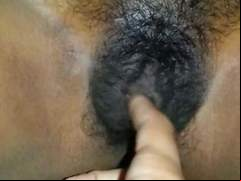 BF teasing desi girlfriend hairy dry pussy with clear audio